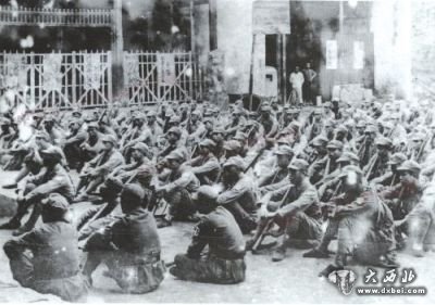 新四军在皖南岩寺集中（1938年）的历史照片